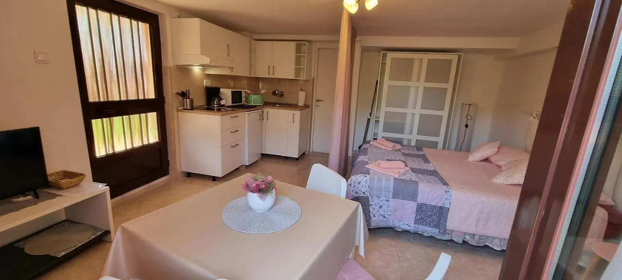 App Maria 3 Apartment Zambratija