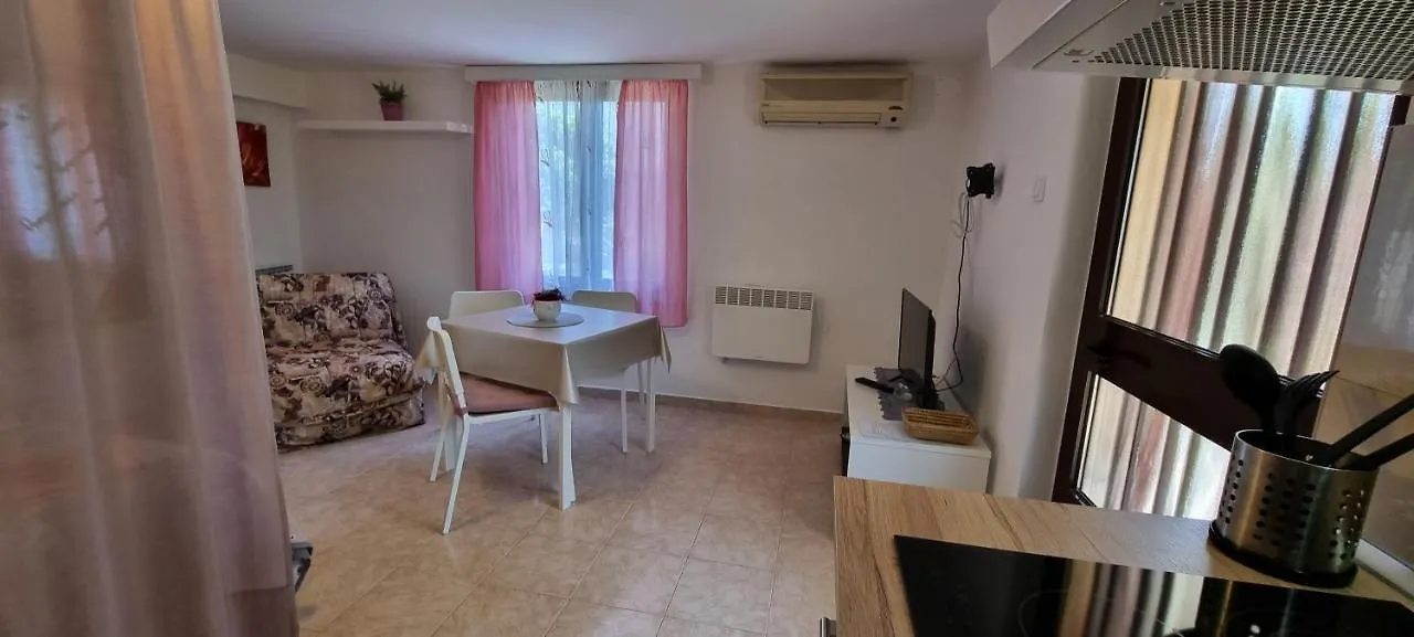 App Maria 3 Apartment Zambratija